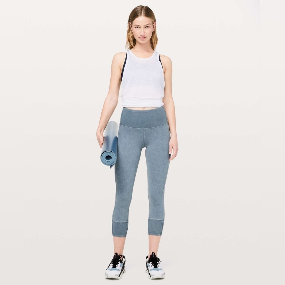 Lululemon Wunder Under Crop 23" *RibbedWashed Moon Blue